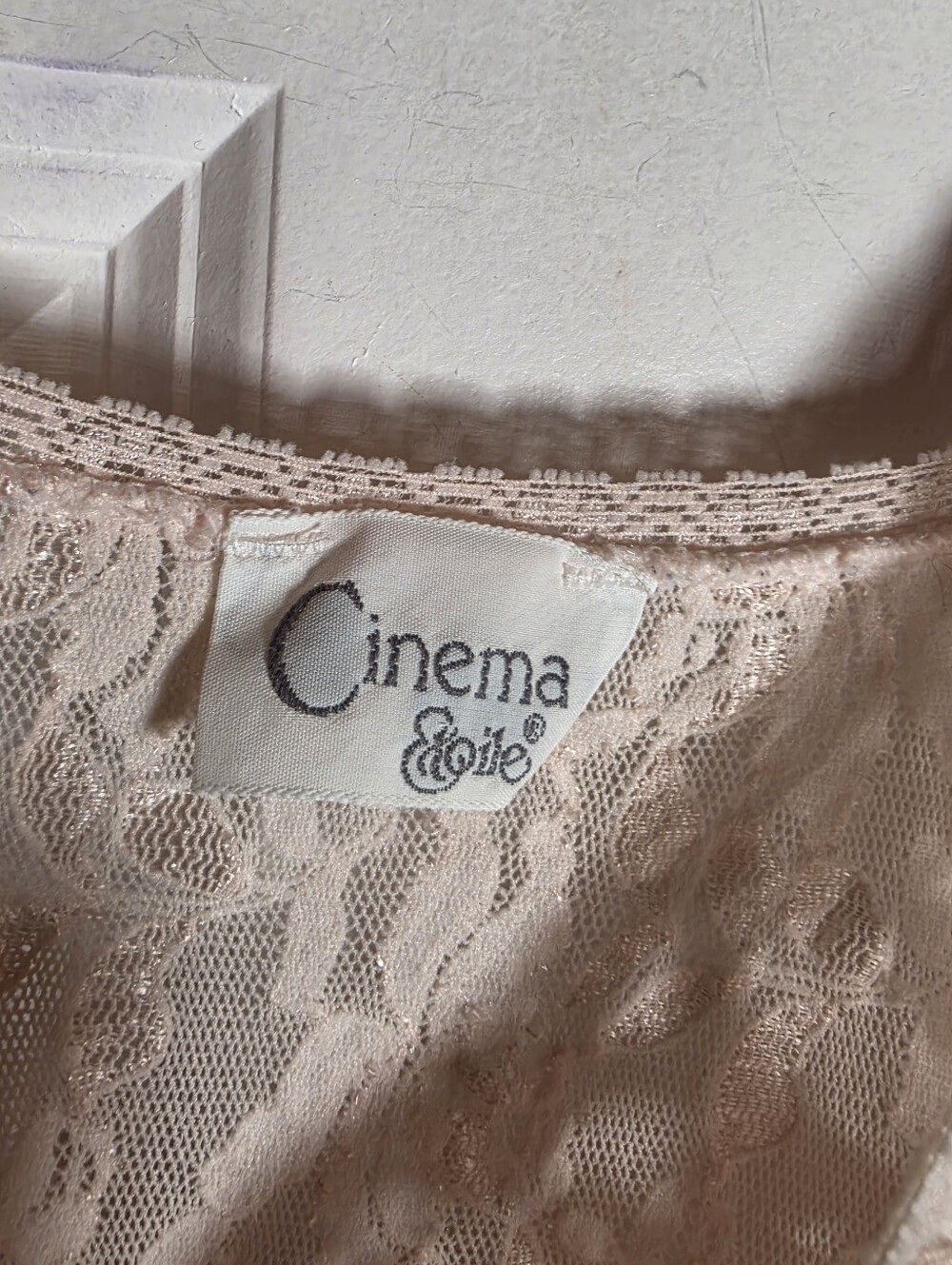 Cinema Etoile Vintage Pink Satin and Lace Slip Dress with Floral Appliqué M - Picture 4 of 6